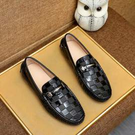 Picture of Louis Vuitton Shoes _SKULVsz38-44mnf034512038
